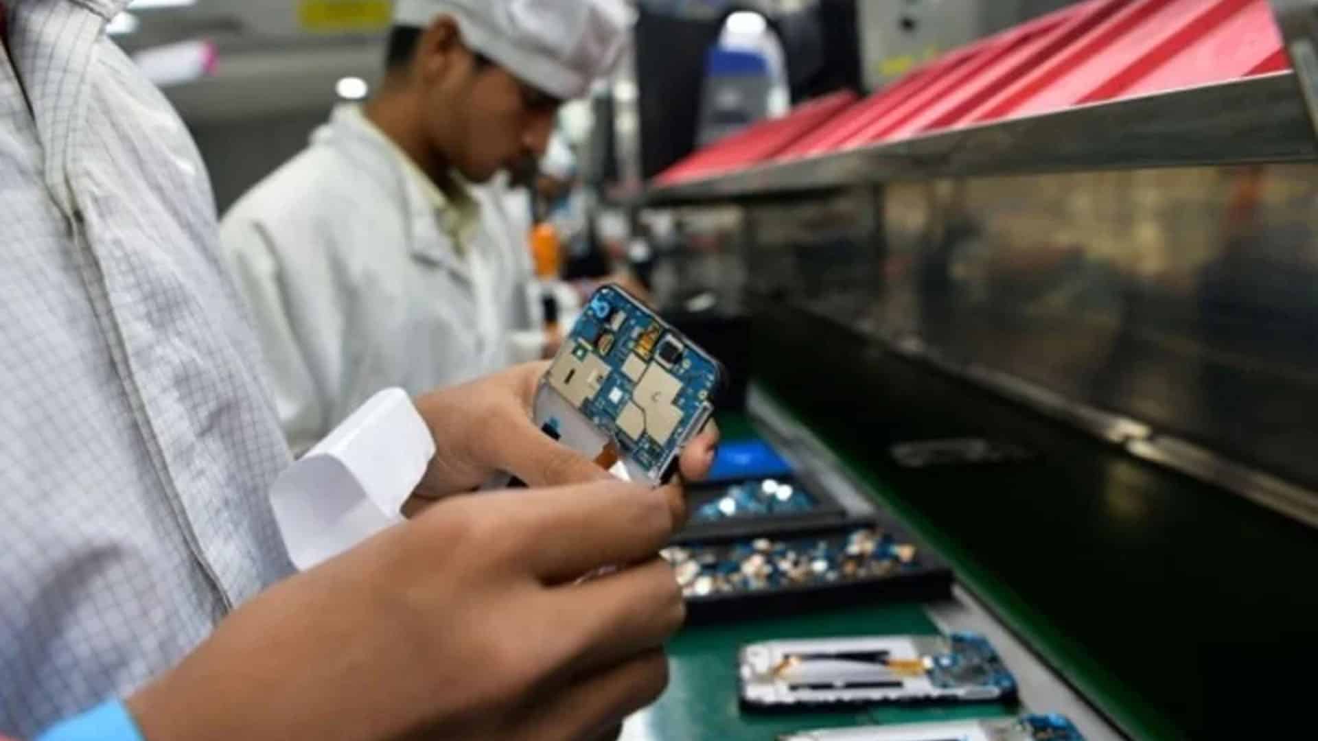 مقامی موبائل صنعت میں نمایاں پیش رفت، صارفین کیلئے بڑی خوشخبر ی آگئی