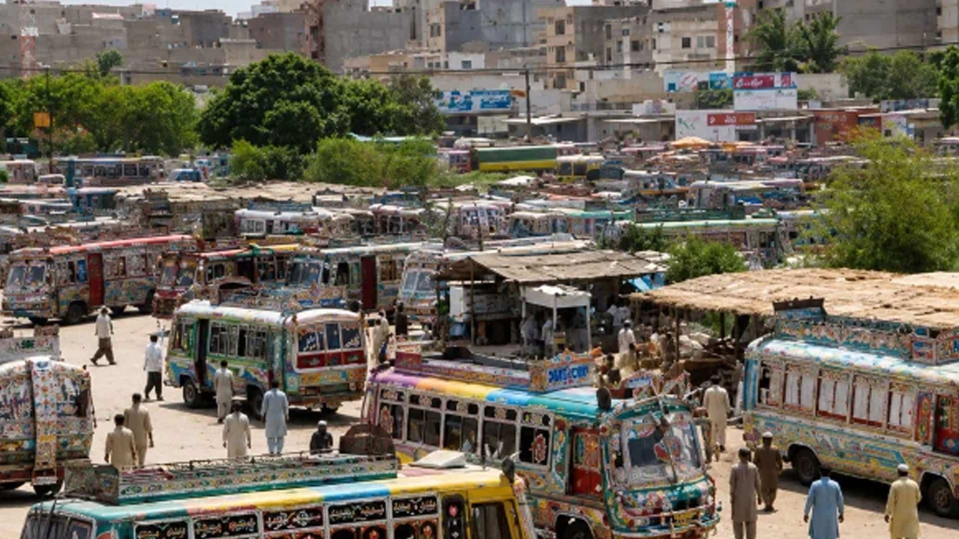 پیٹرولیم مصنوعات کی قیمتوں میں اضافہ ، گڈز ٹرانسپورٹرز نے ہڑتا ل کی دھمکی دیدی