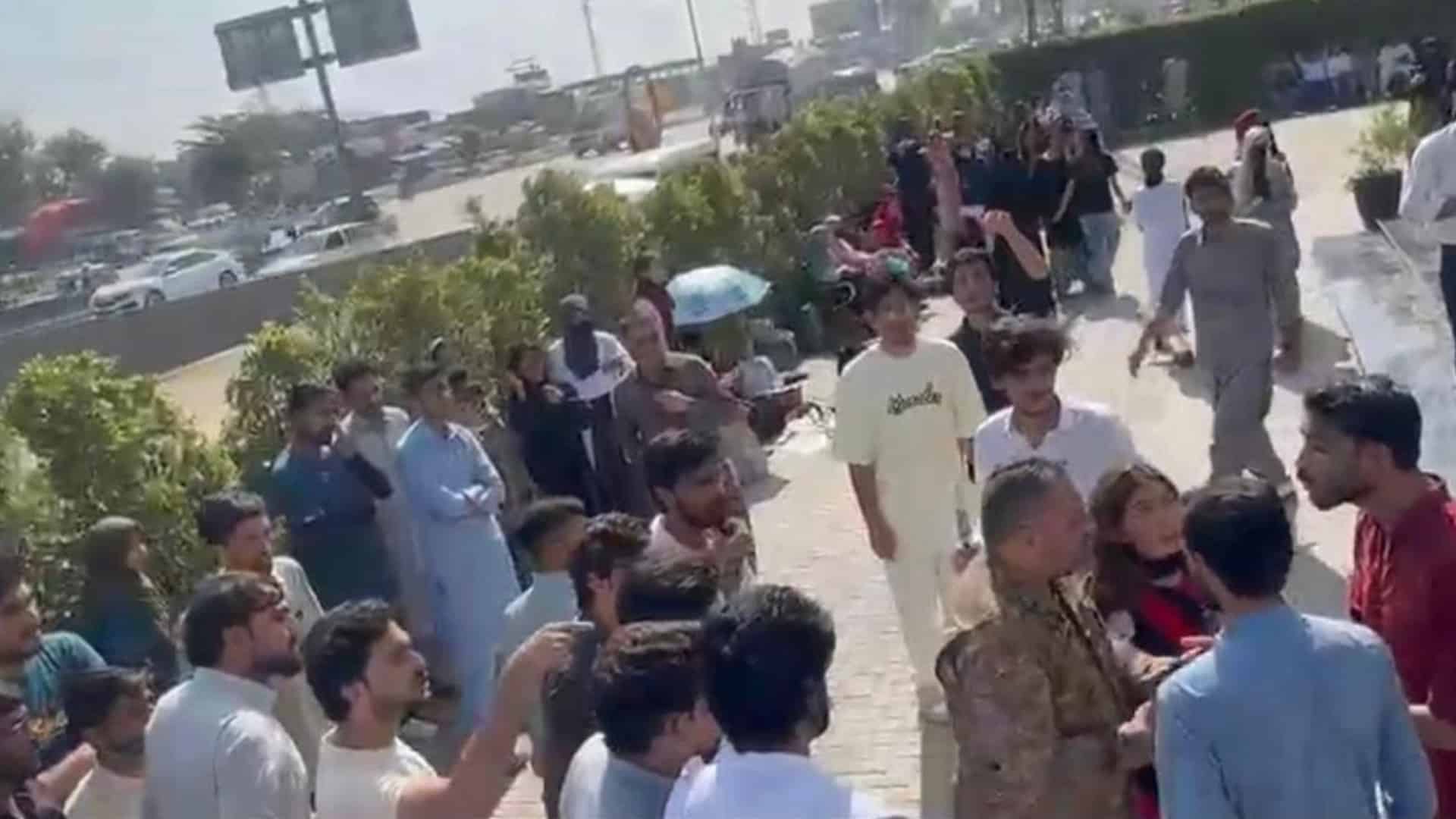 سرحد یونیورسٹی اسلام آباد کیمپس واقعہ، پاک فوج نے سخت نوٹس لے لیا