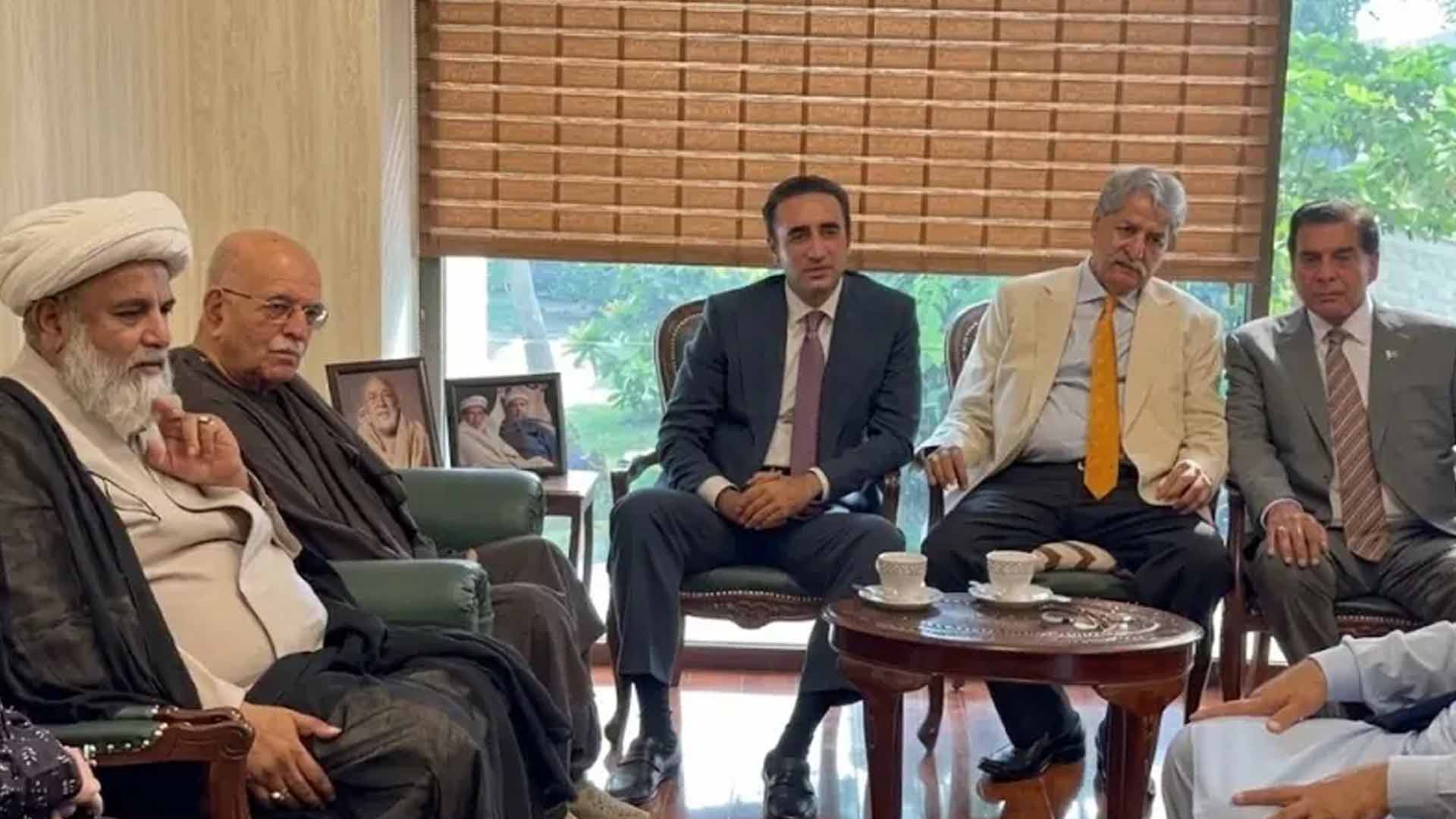 بلاول کی اپوزیشن رہنماؤں سے ملاقات، پیپلز پارٹی کا پارلیمنٹ میں حکومت کو ٹف ٹائم دینے کا فیصلہ
