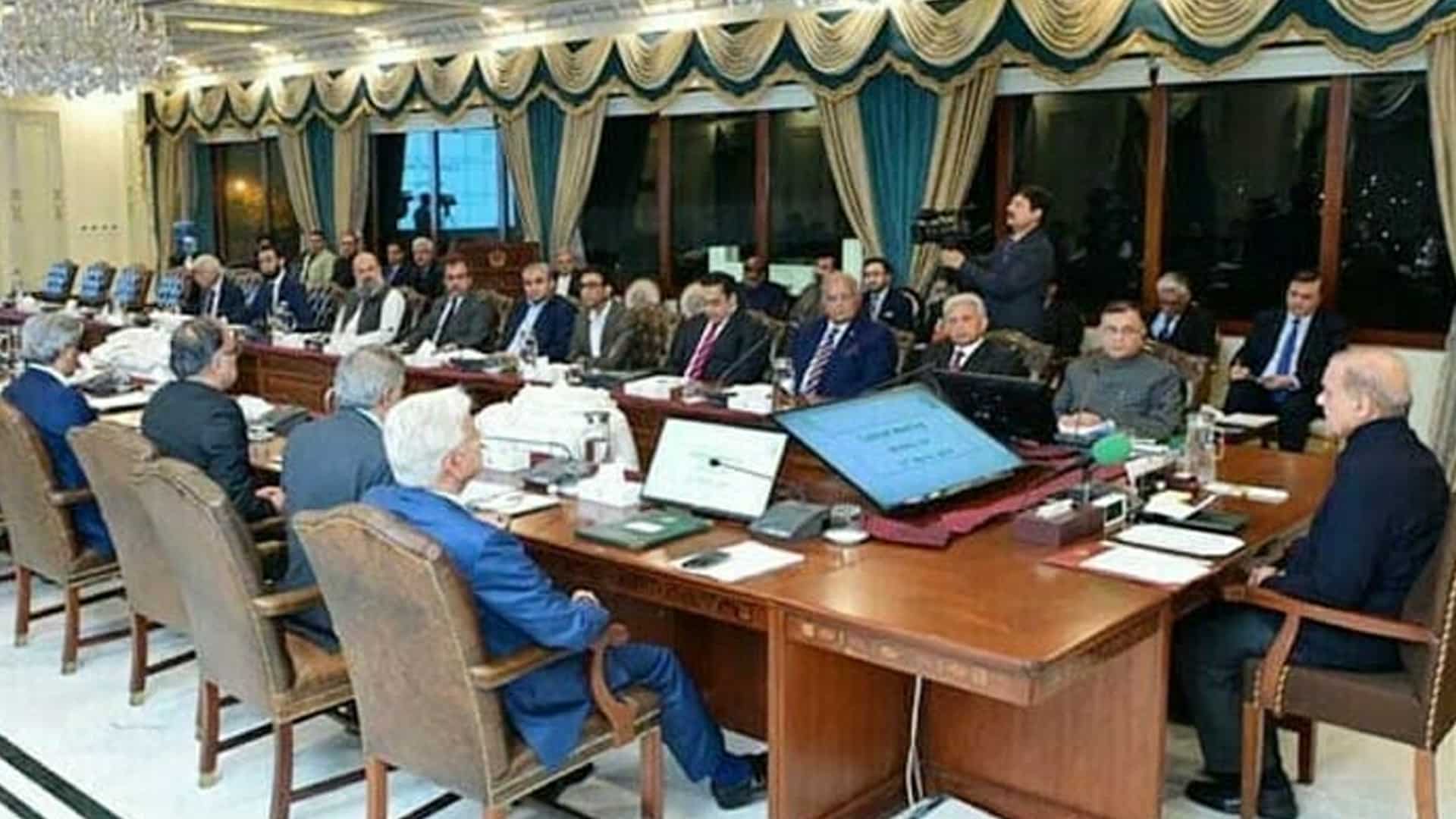 وفاقی کابینہ کا اہم اجلاس، سیاسی و عدالتی محاذ پر بڑے فیصلوں کی تیاری، کشمیر پر بھی سخت مؤقف متوقع