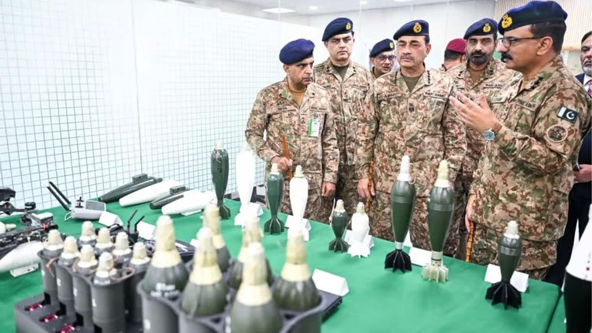 ملکی دفاع میں خود انحصاری کی جانب بڑا قدم، فیلڈ مارشل سید عاصم منیر کا ‘پی او ایف’ واہ کا دورہ، مقامی اسلحے کے ٹرائلز کا معائنہ
