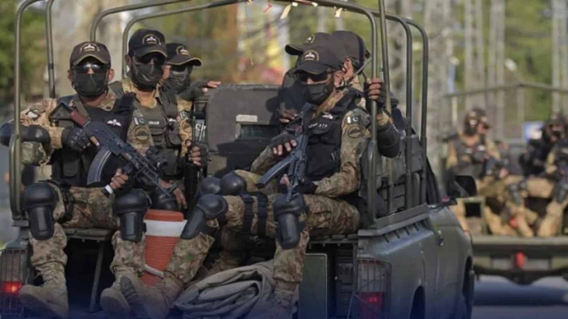 سیکیورٹی فورسز کی خیبرپختونخوا میں مختلف کارروائیاں، فتنہ الخوارج کے 10دہشتگرد ہلاک