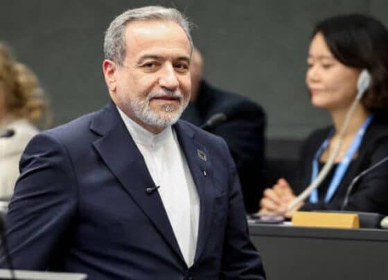 ٹرمپ کا ایران کیخلاف معاشی جنگ کا اعلان امریکا کیلئے مزید شکست کا باعث بنےگا ، عباس عراقچی