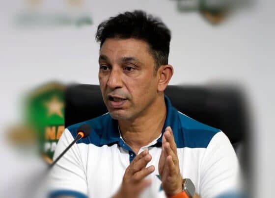 پاکستان میں ایک ہی سپراسٹار ہے لیکن ہم اسے عزت نہیں دیتے، سابق آل راؤنڈر اظہر محمود