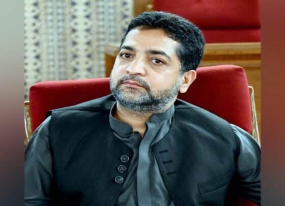 مستونگ: وزیر داخلہ بلوچستان کے قافلے پر حملے میں 6 اہلکار زخمی ، صوبائی وزیر محفوظ رہے