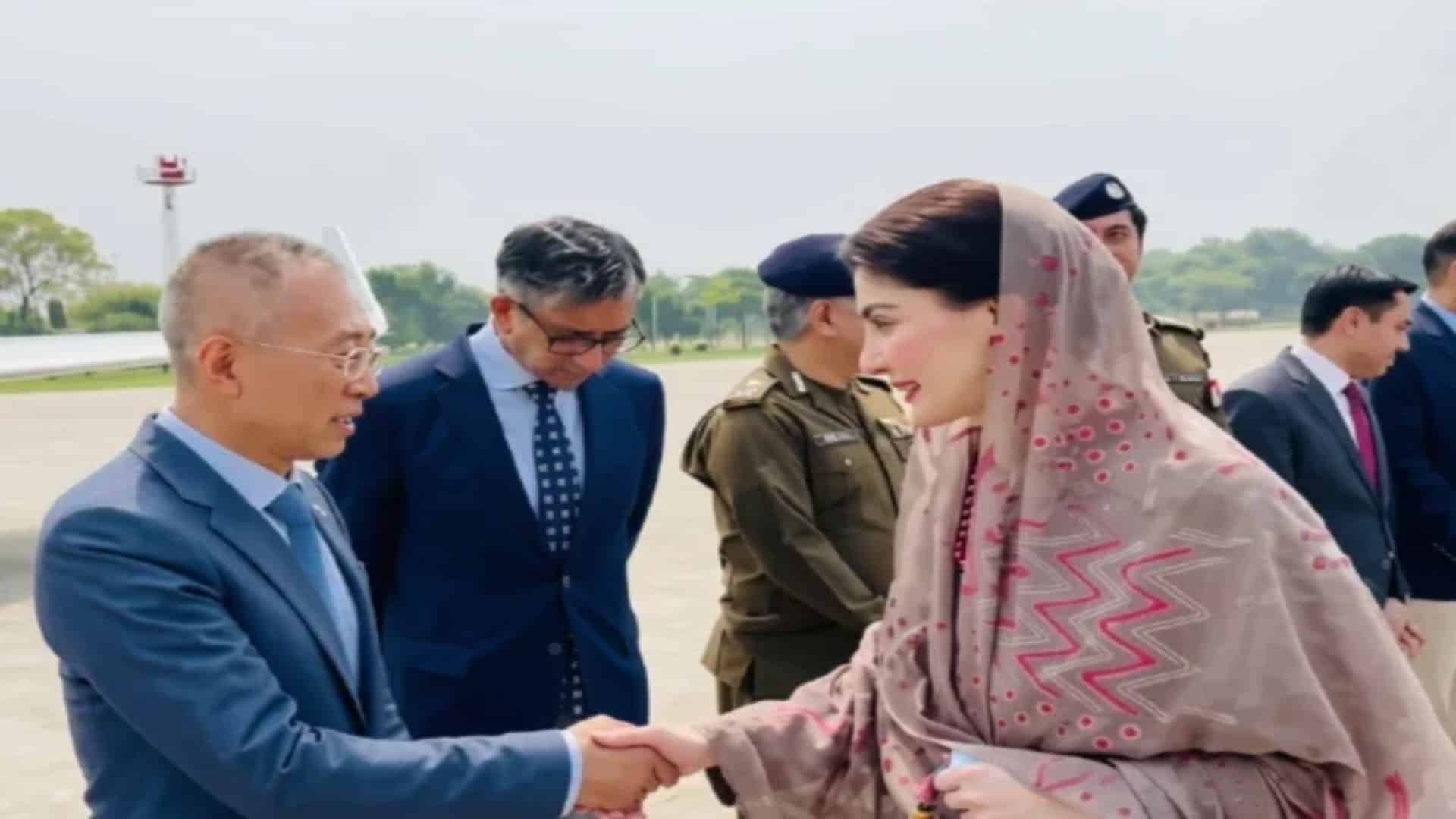 وزیرِ اعلیٰ پنجاب مریم نواز شریف 4 روزہ سرکاری دورے پر چین روانہ