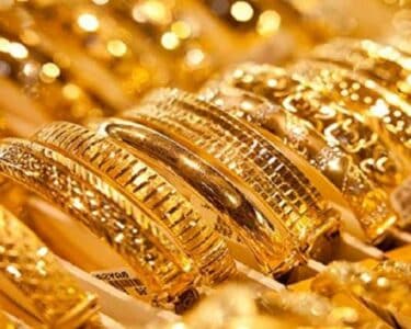 عالمی مارکیٹ میں سونے کو بڑا جھٹکا ! قیمت میں پھر کمی