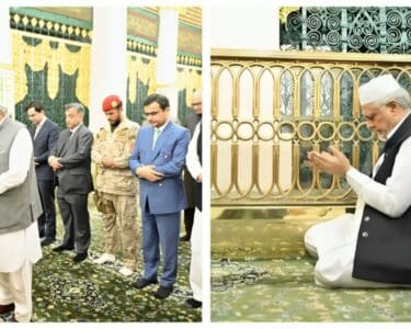 نائب وزیراعظم اسحاق ڈار کی مسجد نبوی ﷺ میں حاضری، پاکستان و امتِ مسلمہ کیلئے خصوصی دعائیں