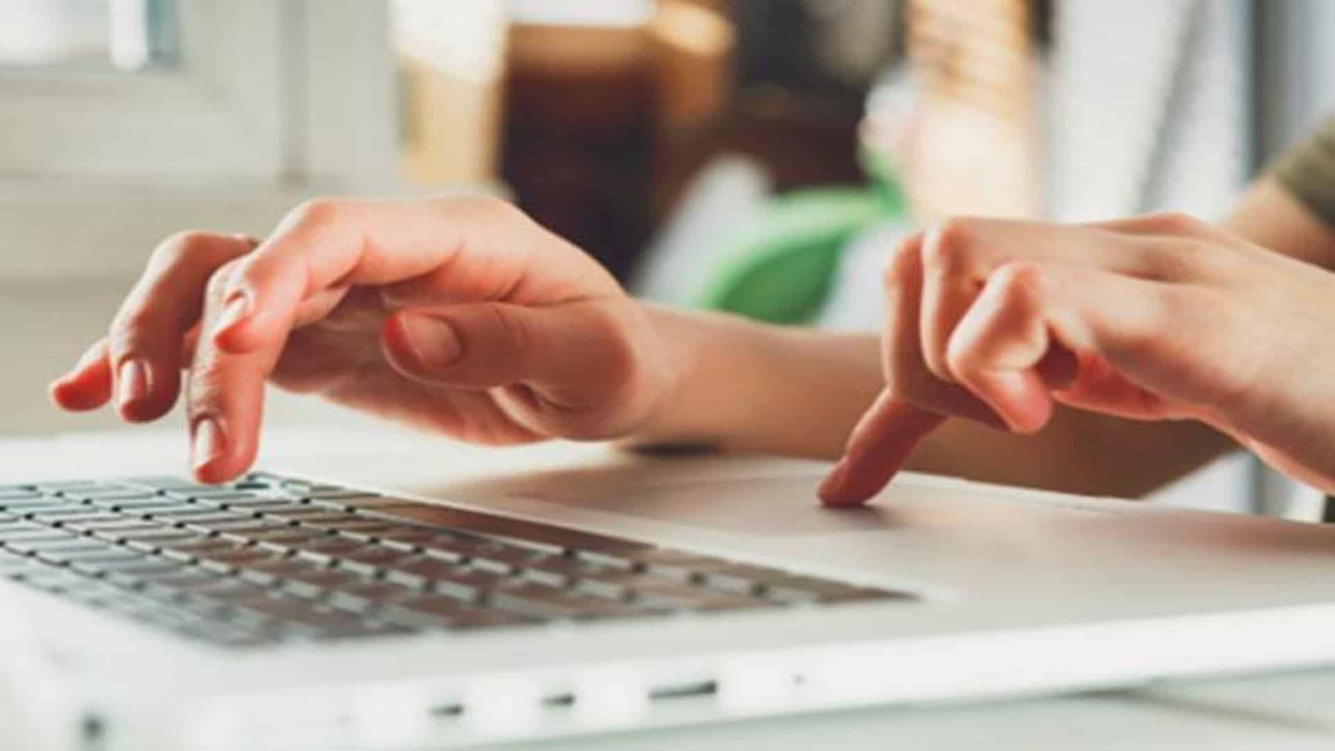 میٹرک پاس نوجوان سے 50 سال کی عمر کے افراد کیلئے بڑا موقع، ہنر سیکھیں اور سہولیات پائیں