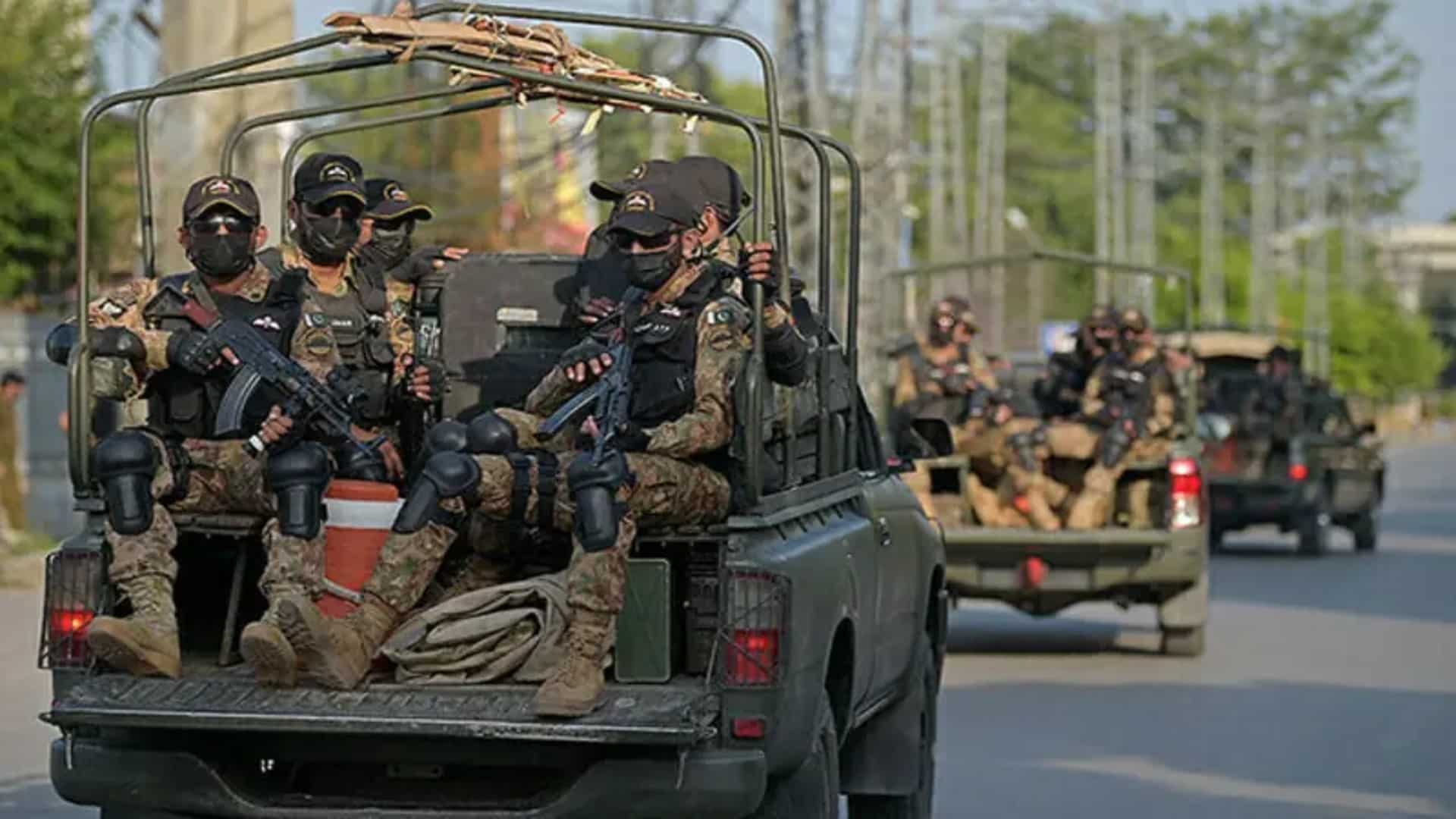 بلوچستان : واشک میں سیکیورٹی فورسز کا انٹیلیجنس بیسڈ آپریشن، 2 دہشتگرد جہنم واصل