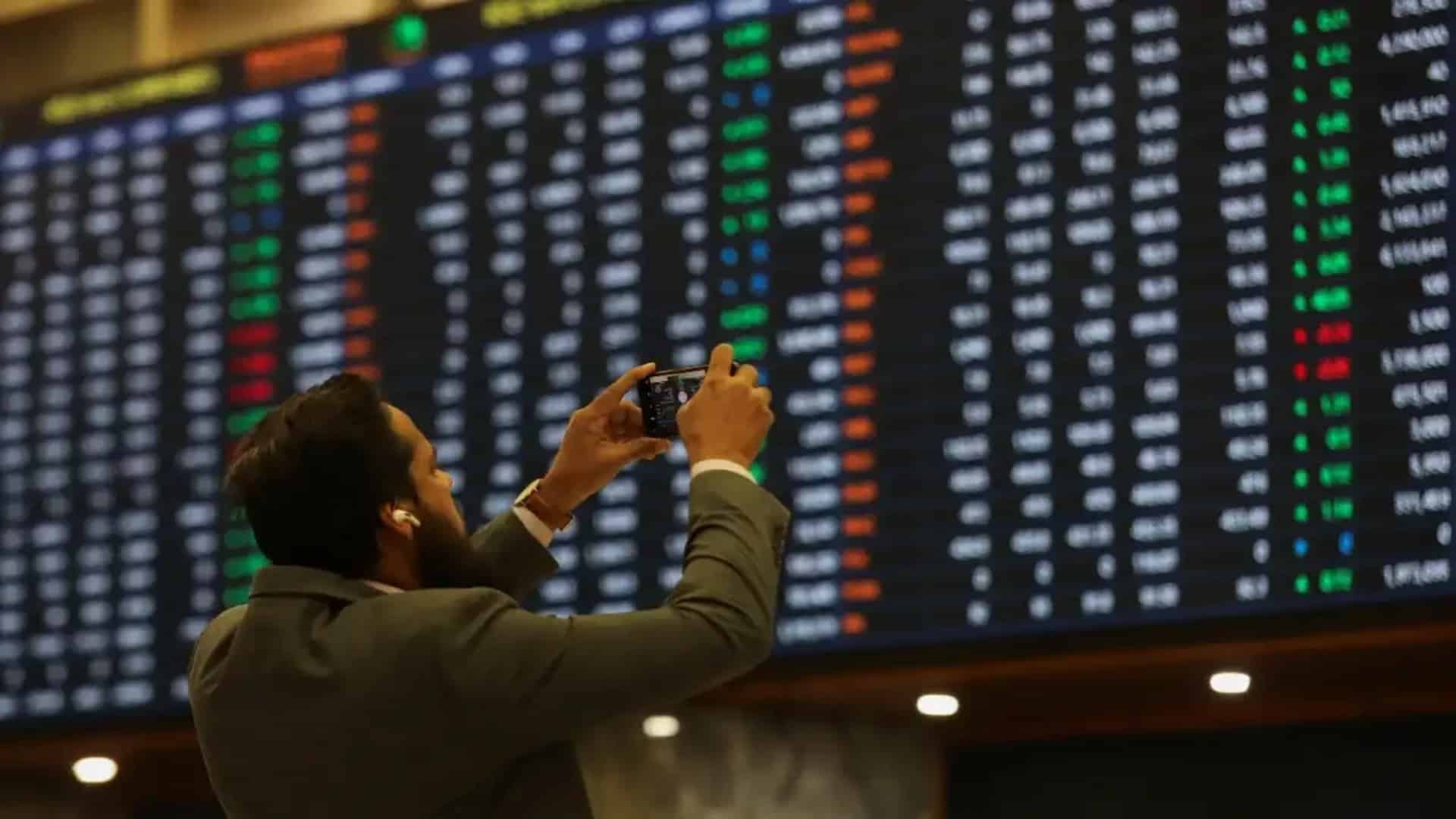 ایک ہی کمپنی کے اسٹاک یا شیئرز میں ساری جمع پونجی لگا دینا خطرناک ، مگر کیوں؟