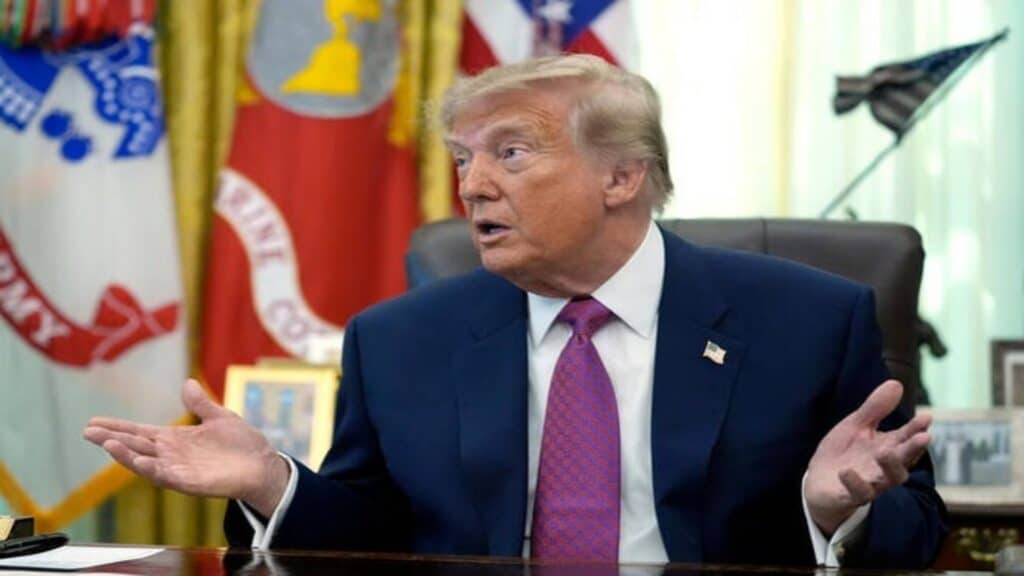 کینیڈا کے ساتھ ٹیرف دشمنی، ٹرمپ نے ’لیک اونٹاریو‘ کا نام تبدیل کرکے ’لیک امریکا ‘ رکھ دیا