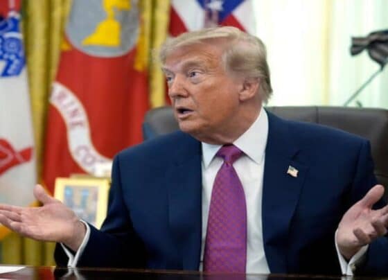 کینیڈا کے ساتھ ٹیرف دشمنی، ٹرمپ نے ’لیک اونٹاریو‘ کا نام تبدیل کرکے ’لیک امریکا ‘ رکھ دیا