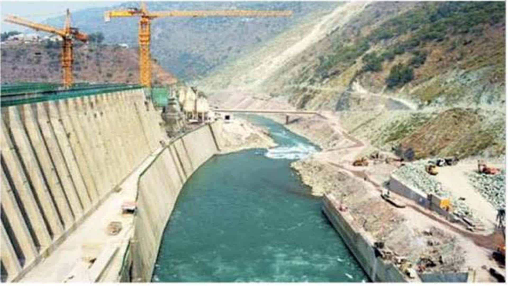 پی ٹی آئی اور بھارتی اکاؤنٹس کا دیا میر بھاشا ڈیم منسوخی کا دعویٰ حقائق کے برعکس نکلا
