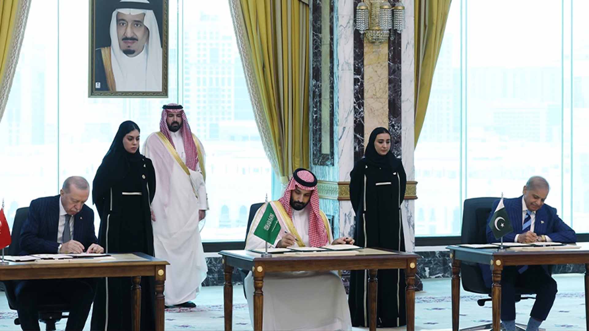 پاکستان، سعودی عرب اور ترکیہ ایک ساتھ ہوں تو فوجی طاقت کتنی بنتی ہے؟ حیران کن اعدادوشمار