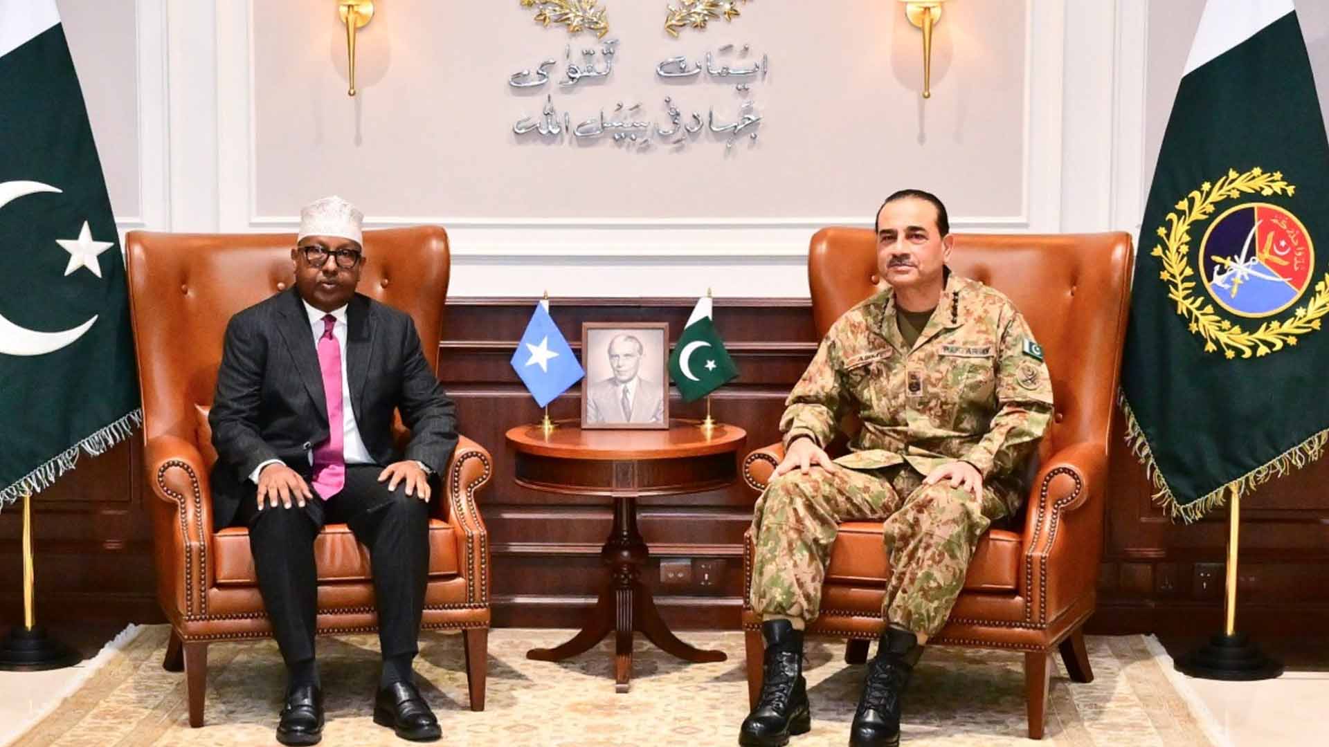 صومالیہ کے وزیر دفاع کی فیلڈ مارشل سید عاصم منیر سے ملاقات، دفاعی تعاون بڑھانے پر اتفاق