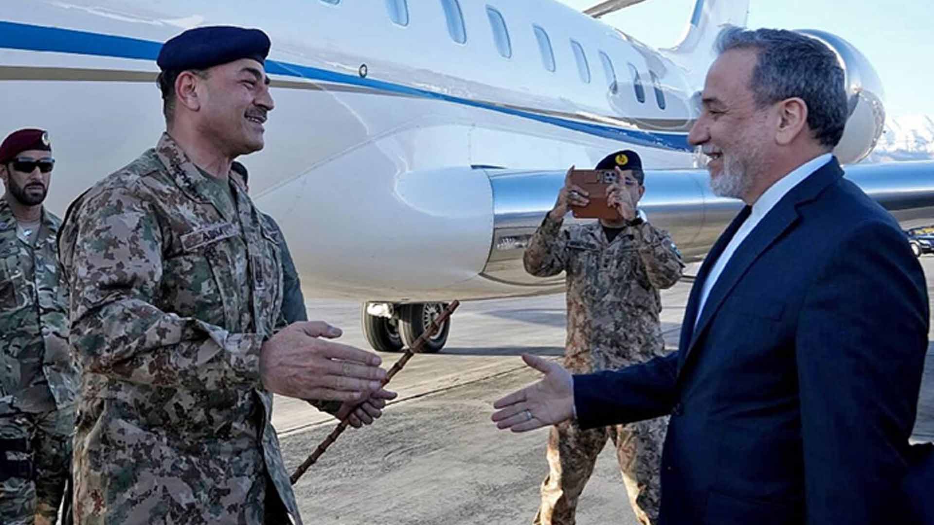 فیلڈ مارشل سید عاصم منیر سے ایرانی وزیر خارجہ کا رابطہ،سفارتی کوششیں آگے بڑھانے پر اتفاق