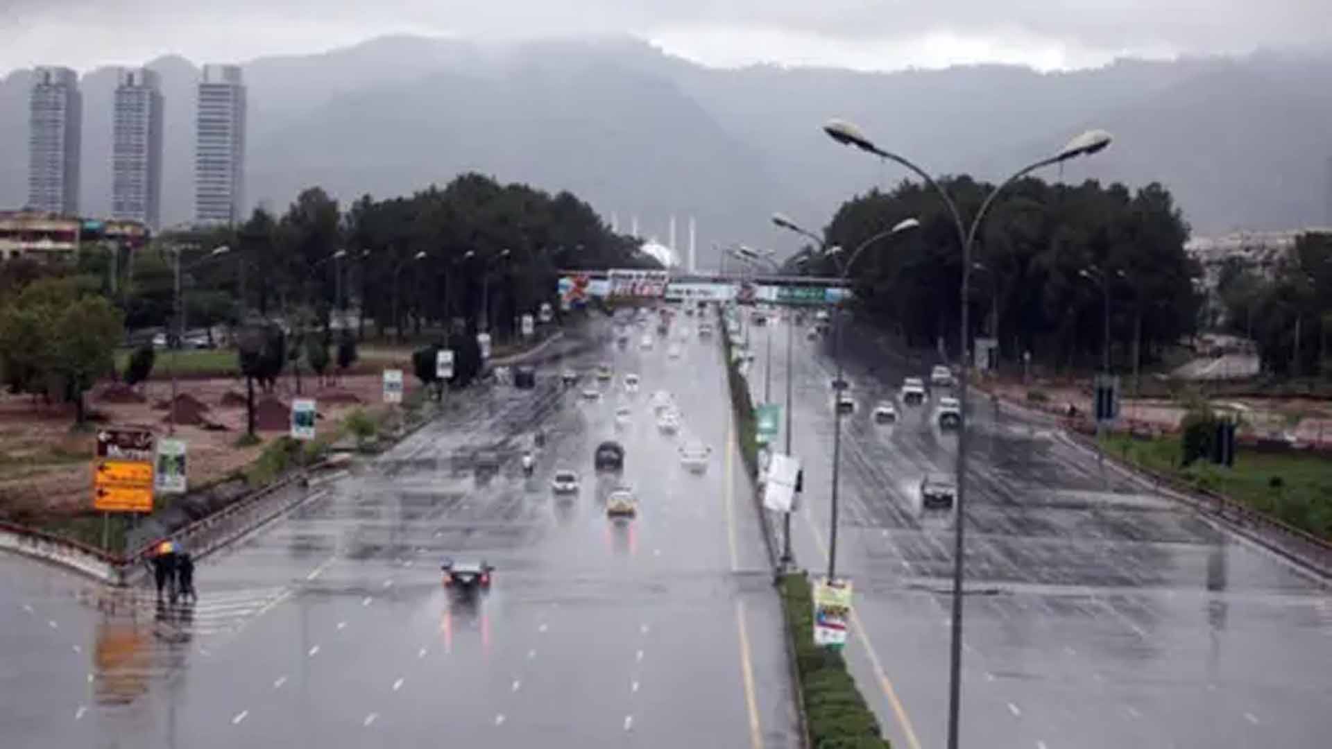 موسلا دھار بارش ، ندی نالوں میں طغیانی، این ڈی ایم اے کا ہنگامی الرٹ جاری
