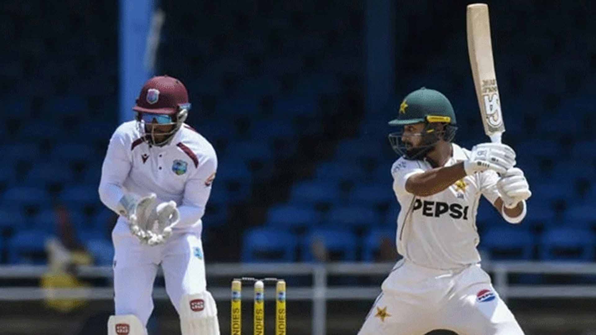 دوسرا ٹیسٹ، عبداللہ شفیق کی شاندار سنچری، پاکستان 387 رنز پر آؤٹ، ویسٹ انڈیز پر 43 رنز کی برتری