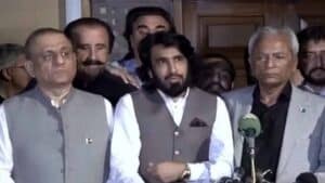 حکومت اور ٹرانسپورٹرز میں مذاکرات کامیاب، ہڑتال 40 دن کیلئے موخر