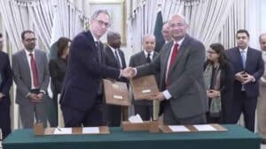 طلبہ کے لئے مفت جیمینائی اے آئی پلس، گوگل کا بڑا اعلان