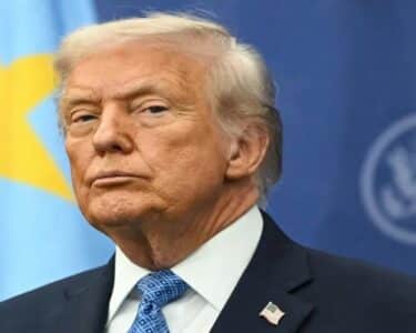 ٹرمپ کی مقبولیت کو بڑا دھچکا، سیاسی کیریئر کی کم ترین سطح پرآگئی