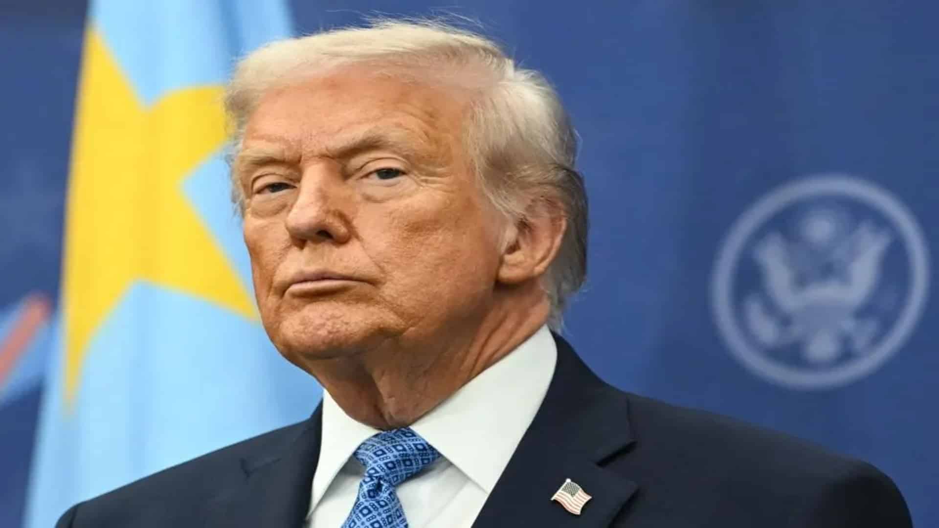 ڈونلڈ ٹرمپ کی مقبولیت کو بڑا دھچکا، سیاسی کیریئر کی کم ترین سطح پرآگئی
