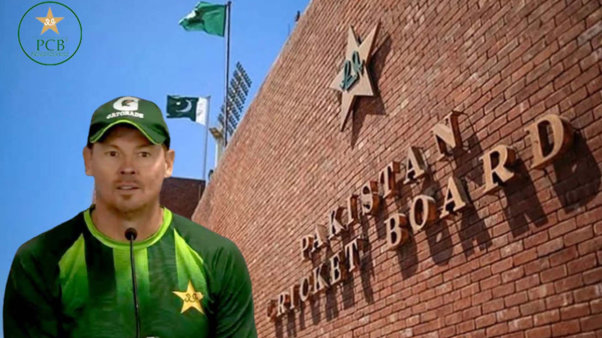 پاکستان کرکٹ ٹیم کے بولنگ کوچ ایشلے نوفکی مستعفی ہوگئ