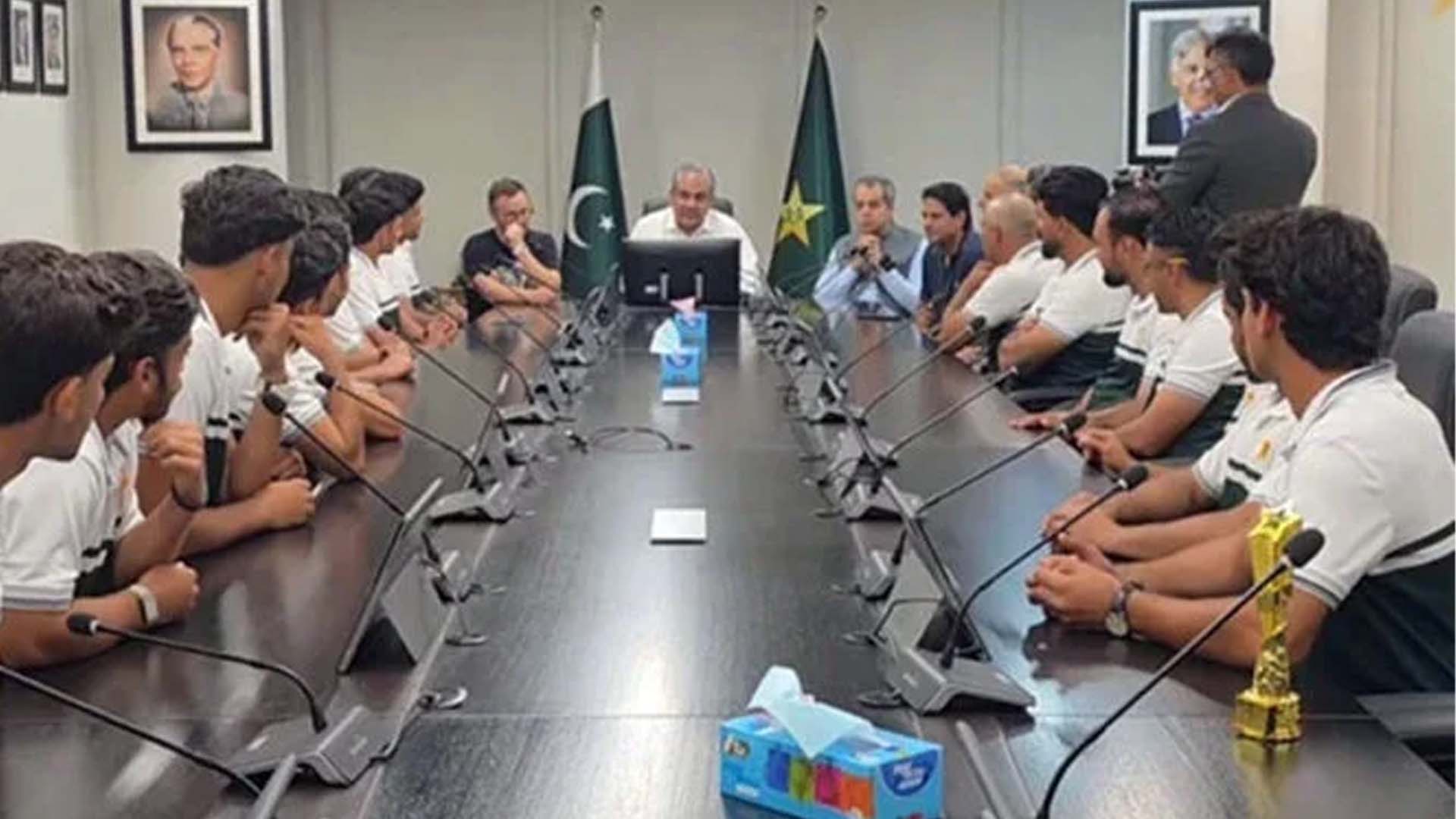پاکستان انڈر 19 کھلاڑیوں کے لیے بڑی خوشخبری، پہلی بار سینٹرل کنٹریکٹس دینے کا فیصلہ