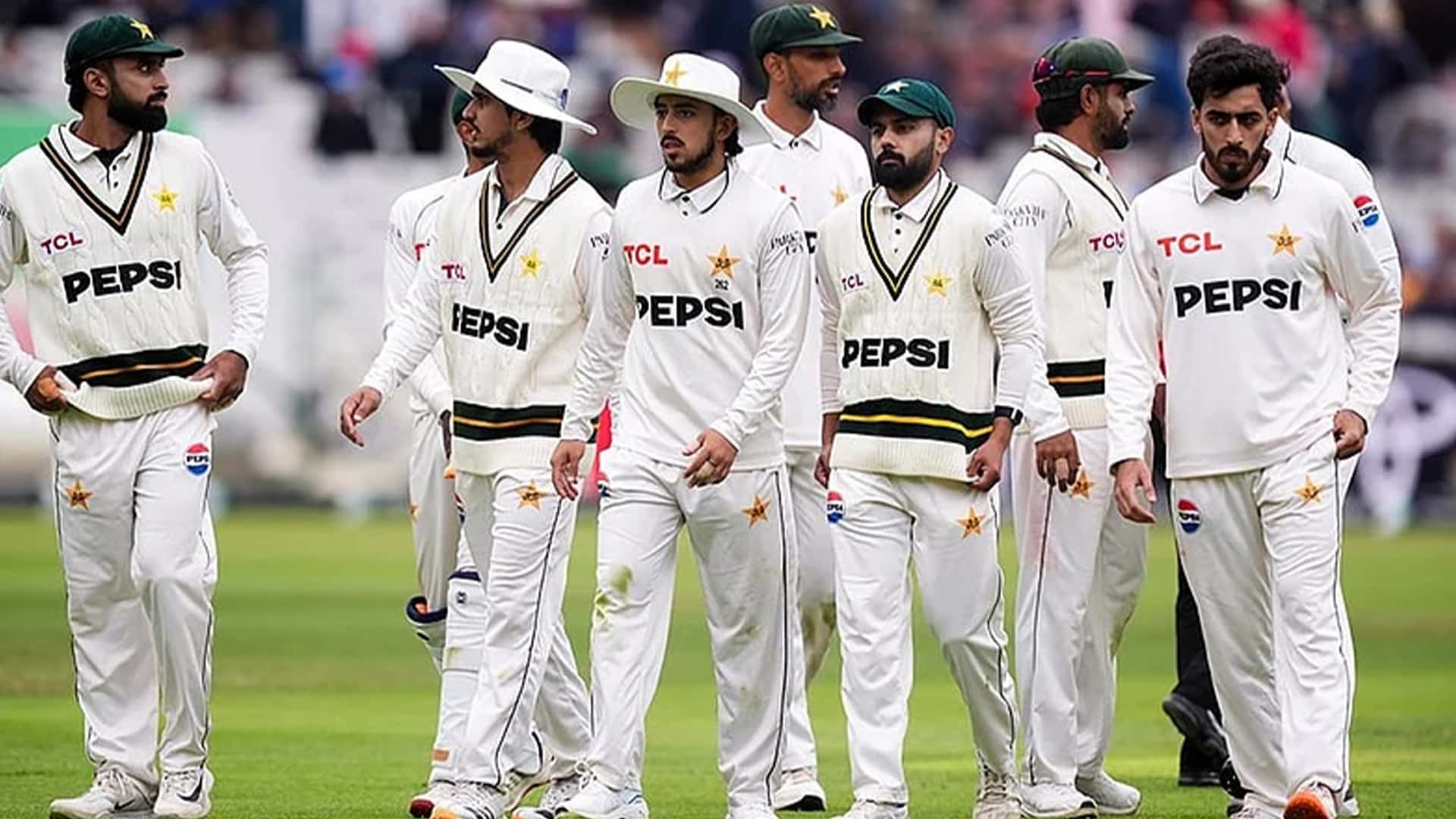 انگلینڈ سے شکست کے بعد پاکستان کرکٹ ٹیم پر آئی سی سی ایک اور وار، بڑا جرمانہ عائد