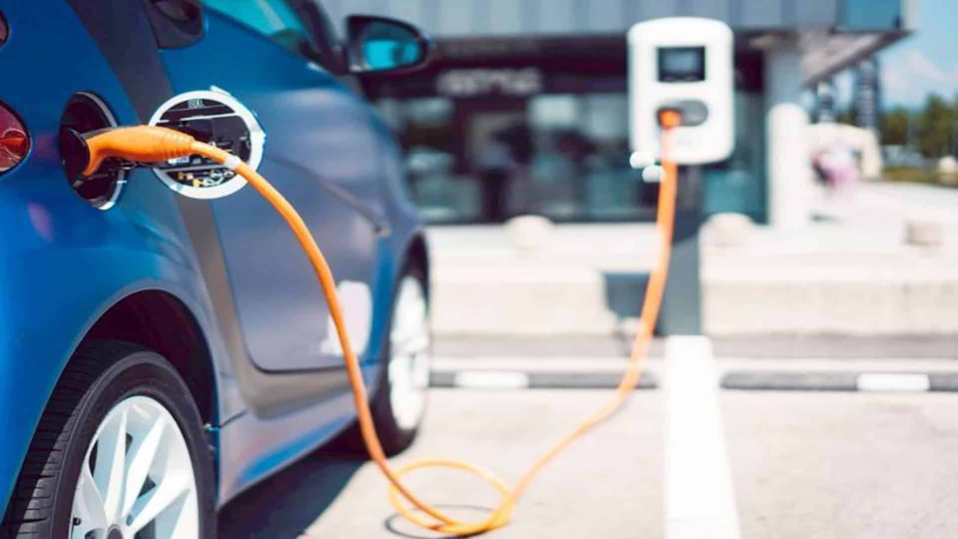 سندھ : الیکٹرک گاڑیوں پر ٹیکس اور رجسٹریشن مراعات میں 2 سال کی توسیع