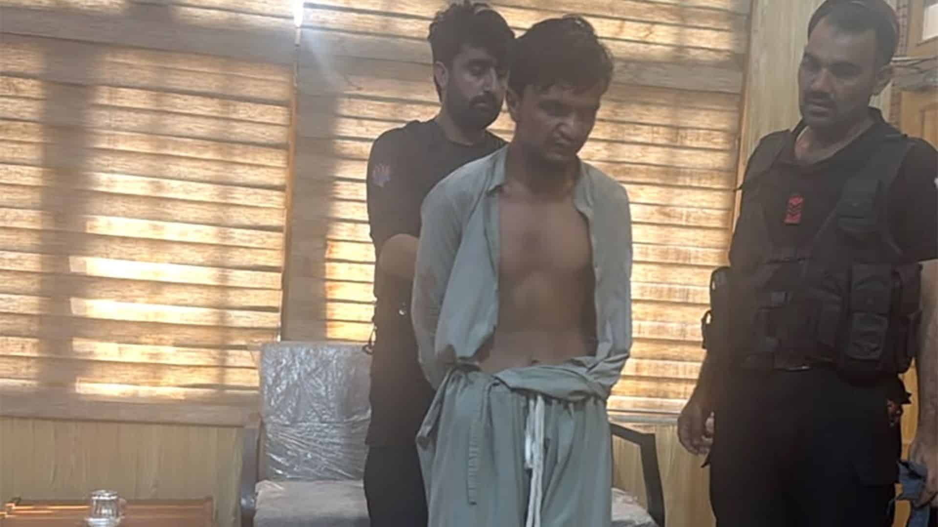 پشاور، مردہ بچیوں کو قبر سے نکال کر زیادتی کرنے والا انسان نما افغانی درندہ گرفتار
