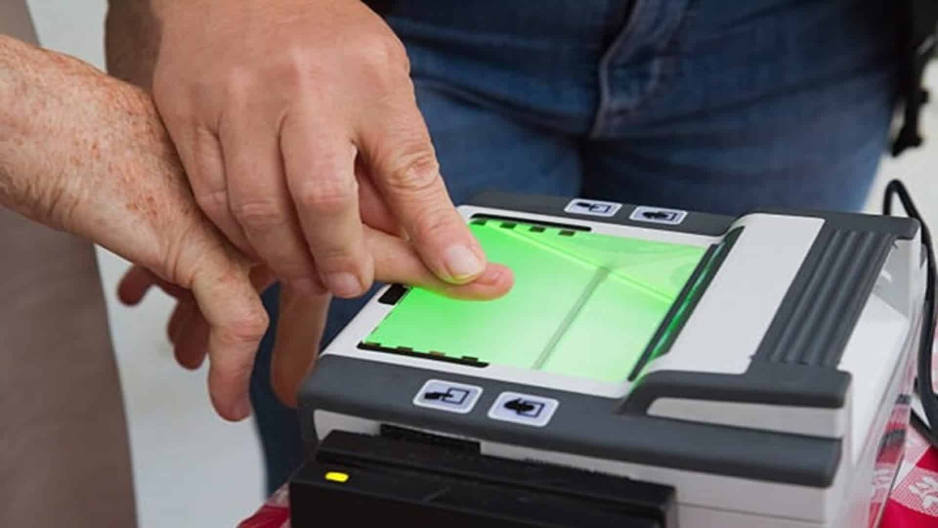 فنگر پرنٹس مدھم ہونے سے پریشان نہ ہوں، نادرا نے متبادل سہولت متعارف کروادی