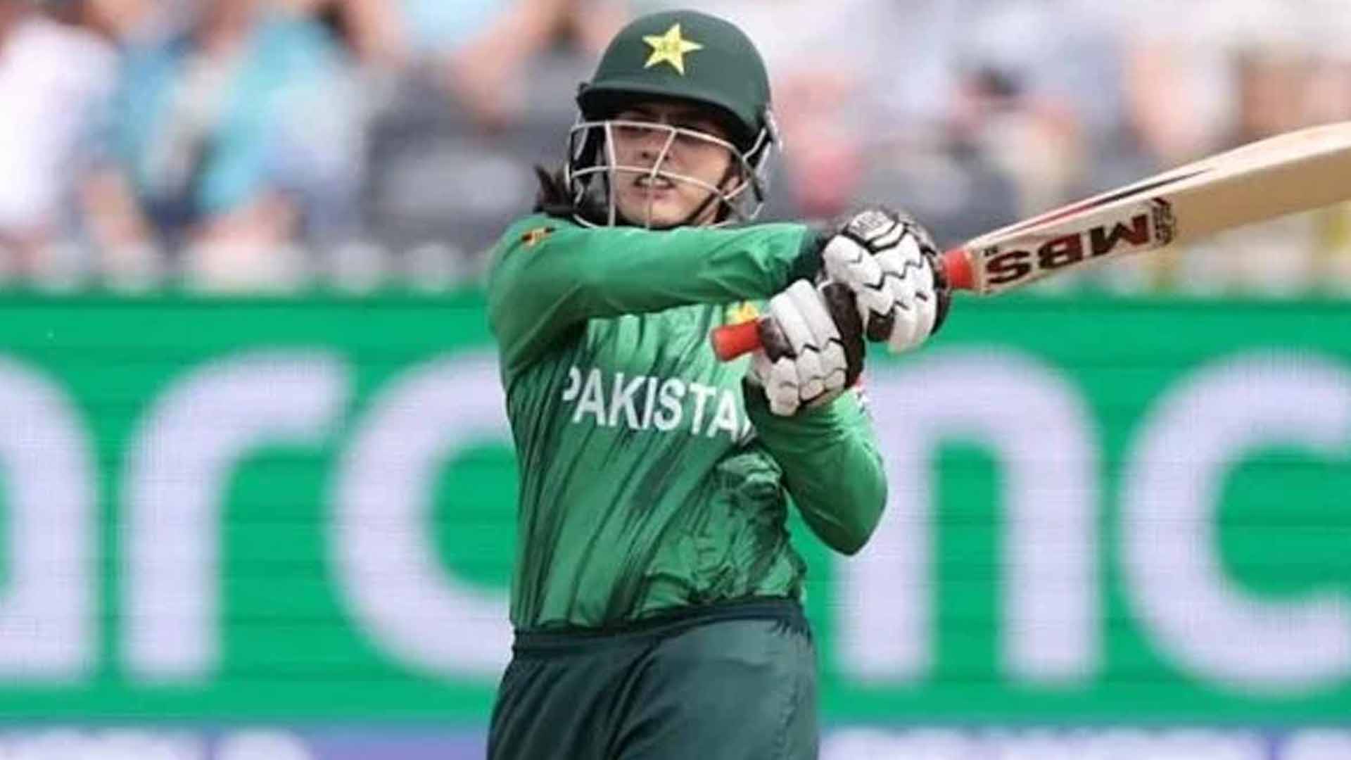 گل فیروزہ پر آئی سی سی کا جرمانہ، میچ فیس کا 10 فیصد اور ایک ڈی میرٹ پوائنٹ دے دیا گیا