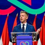 موبائل فون کا ایسا کیس جس میں وزیراعظم ہی ملزم بن گئے
