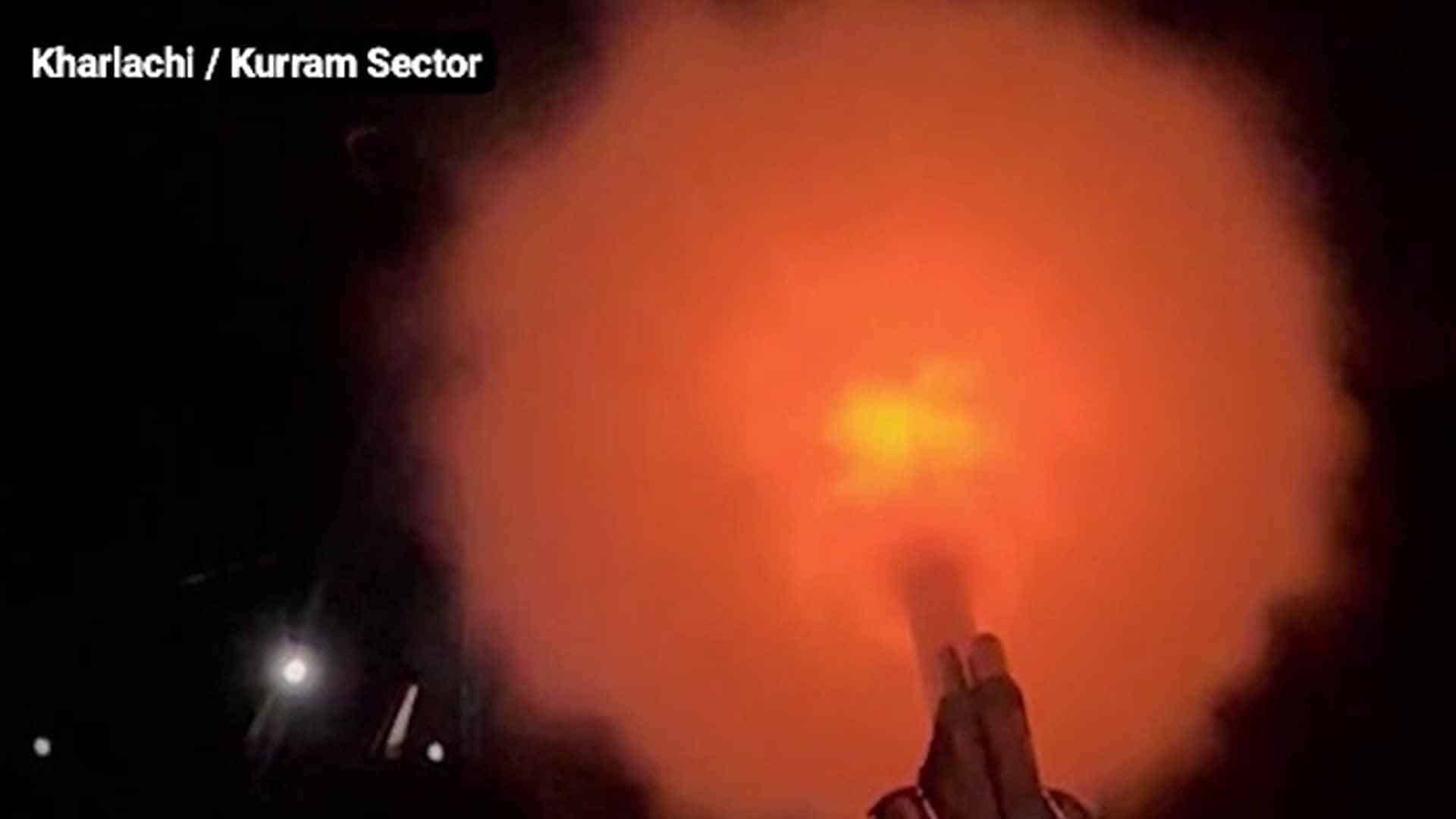 کرم سیکٹر، افغان طالبان کی بلا اشتعال فائرنگ، پاک فوج نے  توپ خانے سے طالبان ٹھکانوں کے پرخچے اڑا دئیے