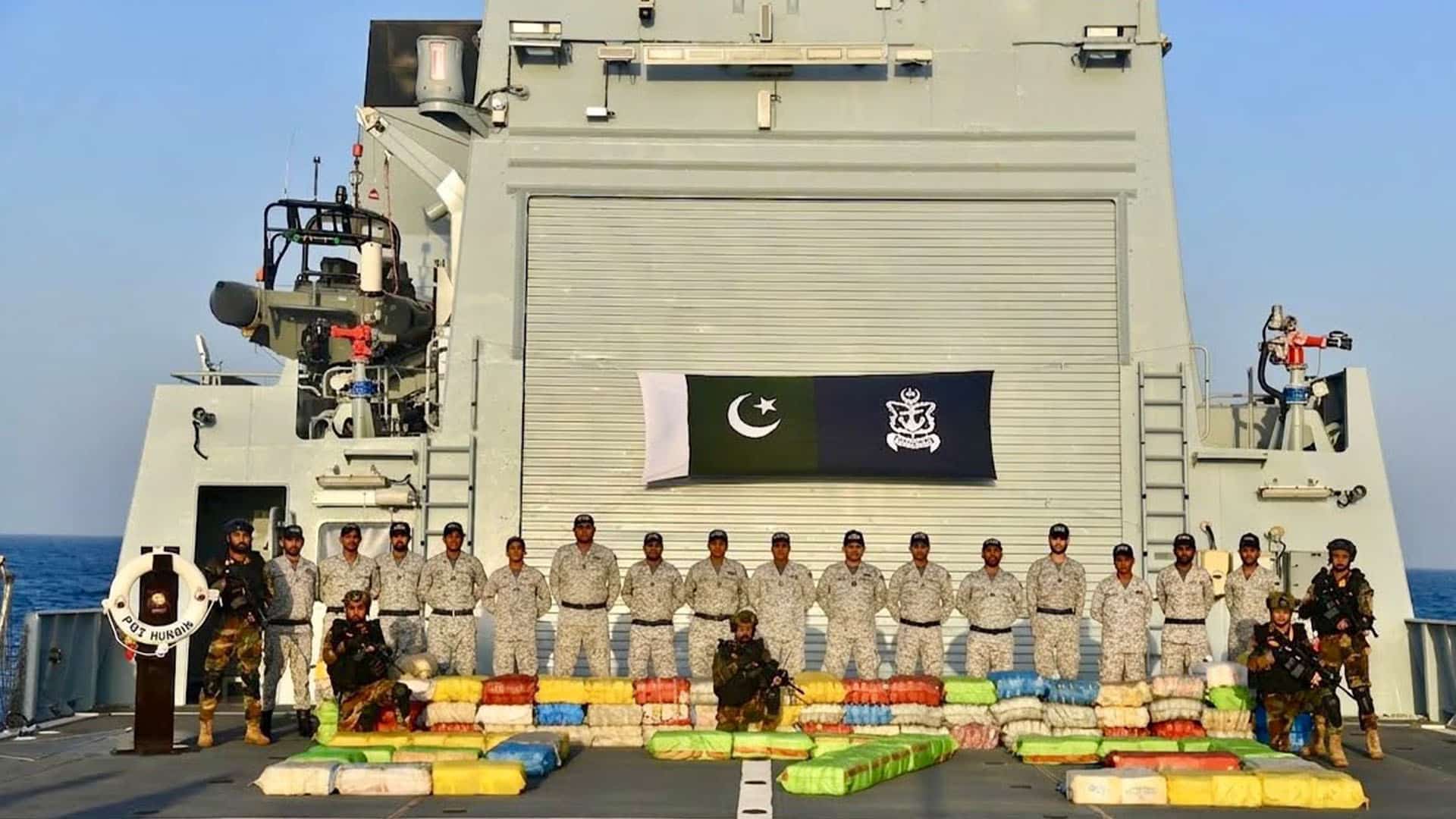 پاکستان نیوی کی بڑی کارروائی، 75 کروڑ ڈالر مالیت کی منشیات پکڑ لی