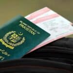 پہلا پاسپورٹ بنوانے والے اوورسیز پاکستانیوں کو بڑا ریلیف مل گیا