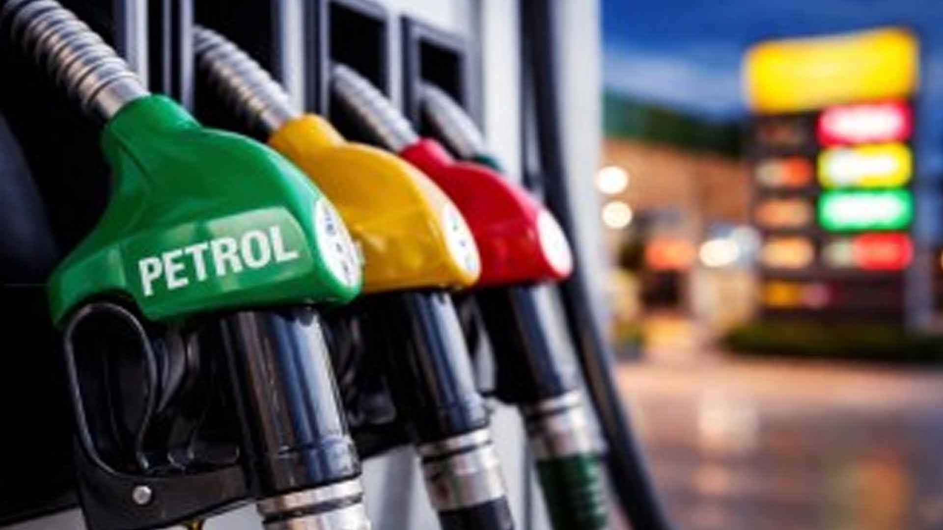 پیٹرول اور ڈیزل کی قیمتوں میں پھر بڑا اضافہ، نئی قیمتیں مقرر