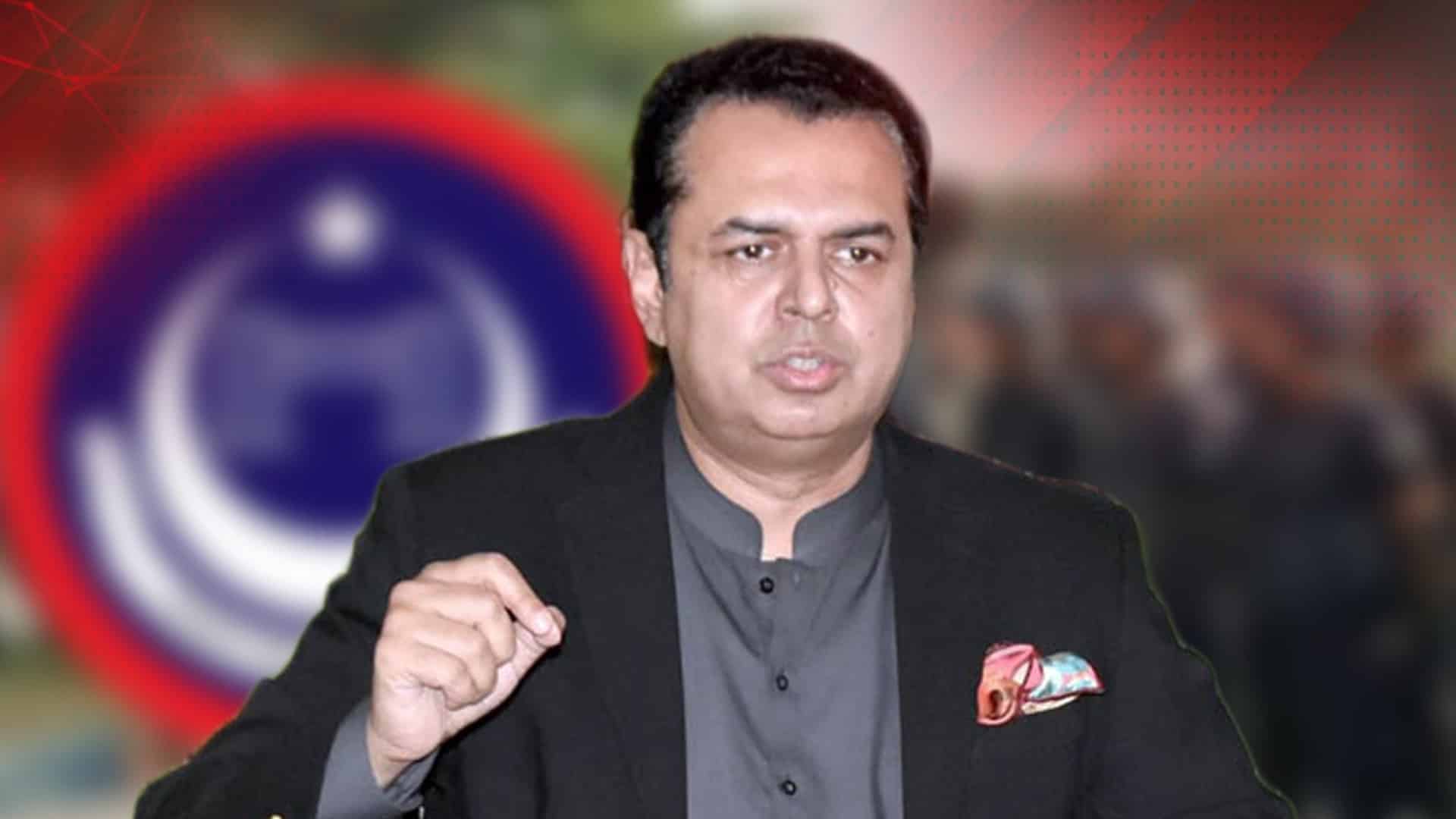 صوبے اپنی الگ پولیس یا فوج نہیں بنا سکتے، خیبرپختونخوا کا مجوزہ پولیس ایکٹ آئین سے متصادم ہے، وفاقی وزیر طلال چوہدری