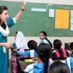 پنجاب : سکول ٹیچر انٹرنز کی دوبارہ بھرتی کا فیصلہ، پرانے اساتذہ کی خدمات بھی برقرار