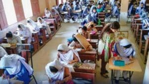پنجاب :  خراب امتحانی نتائج دینے والے ٹیچرز کیخلاف نیا آرڈیننس لانے کا فیصلہ