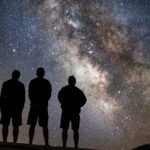 کیا آنے والی نسلیں آسمان پر ستارے نہیں دیکھ سکیں گی؟ ماہرین نے خبردار کردیا