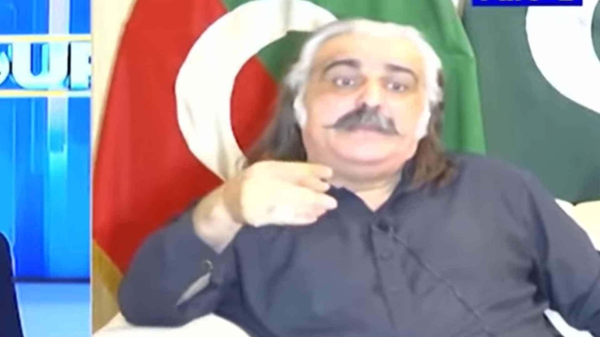 لانگ مارچ جن کی ذمہ داری ہے وہ لیڈ کریں گے،میں سازشیوں کے ساتھ کھڑا ہوکر اپنے خلاف ایک اور سازش کروائوں؟علی امین گنڈا پور