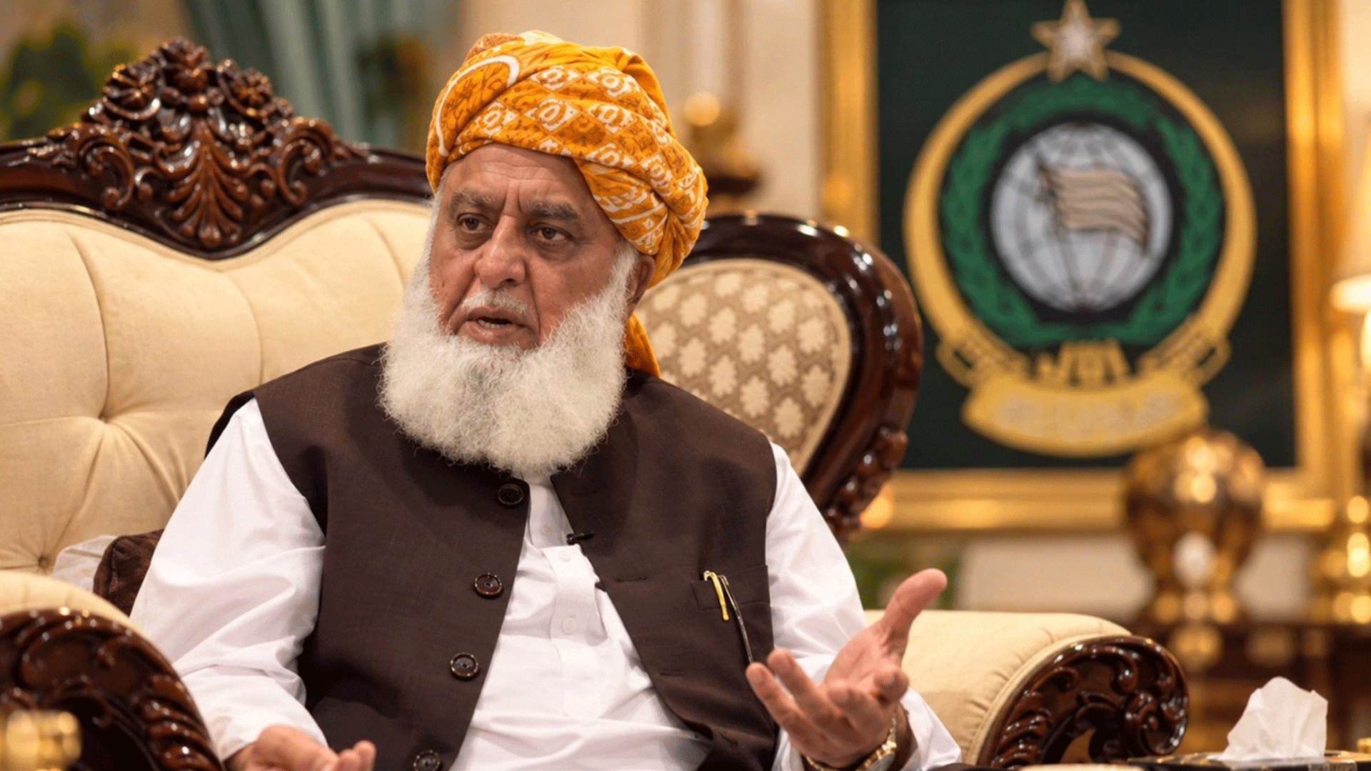 عہدہ نہ ملا تو ریاست ماں بھی بُری لگنے لگی، کلمے کے نام پر بنی ریاست پر فضل الرحمان کا ’تھو‘ کرپٹ ذہنی دیوالیہ پن کا ثبوت