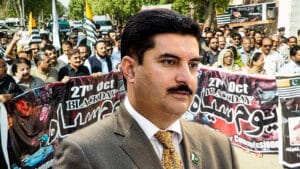 خیبرپختونخوا کے عوام کشمیریوں سے اظہارِ یکجہتی کے لیے نکل آئے، گورنر فیصل کریم کنڈی کی قیادت میں ہزاروں افراد کی ریلی میں شرکت