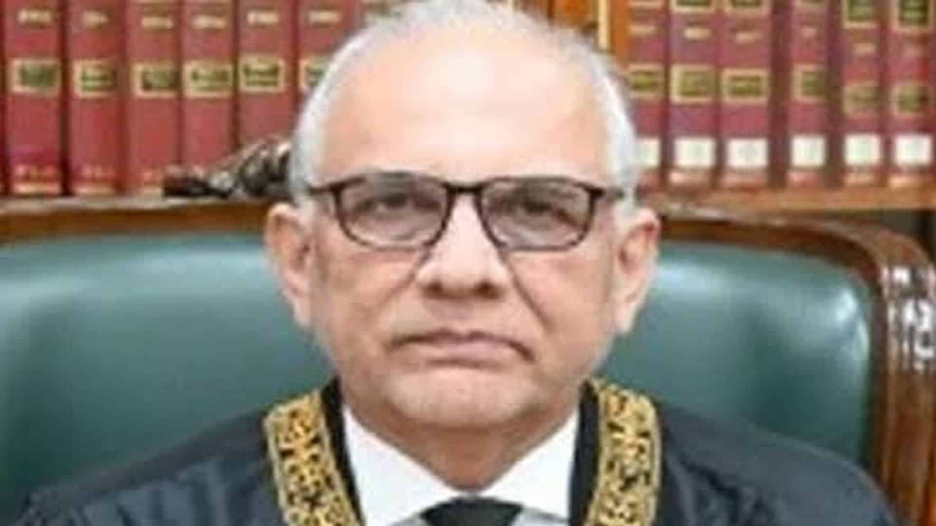 چیف جسٹس امین الدین خان بیرونِ ملک روانہ، جسٹس حسن اظہر رضوی نے قائم مقام چیف جسٹس کی ذمہ داریاں سنبھال لیں