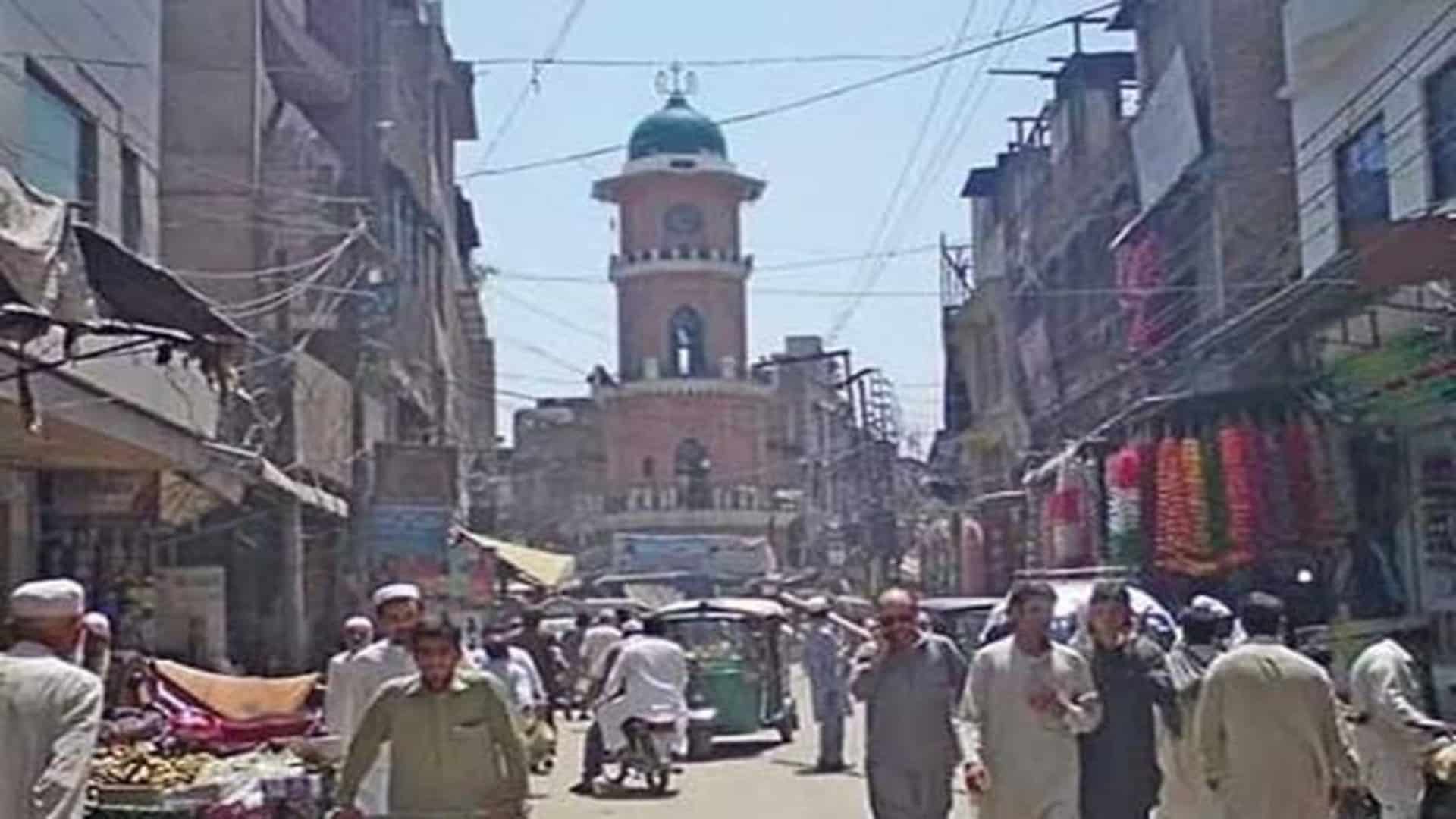 پی ٹی آئی کا لانگ مارچ شو مکمل فلاپ ، پشاور سمیت خیبرپختونخوا میں زندگی رواں دواں