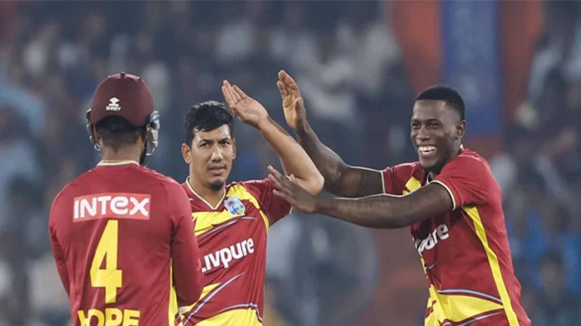گھر میں گھس کر پٹائی ، ویسٹ انڈیز نے بھارتی  کرکٹ ٹیم کے ارمانوں پر پانی پھیر دیا